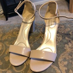 Bandolino Heels, Size 9 1/2